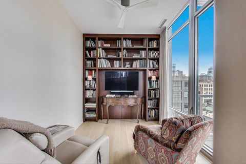 Tiny photo for 360 W Erie Street #7D, Chicago, IL 60654 (MLS # 12533378)