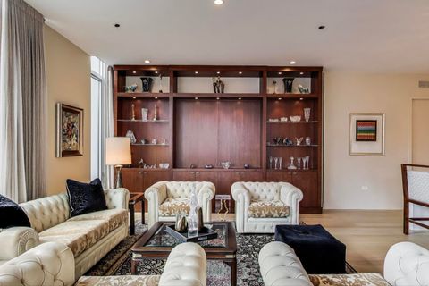 Tiny photo for 360 W Erie Street #7D, Chicago, IL 60654 (MLS # 12533378)