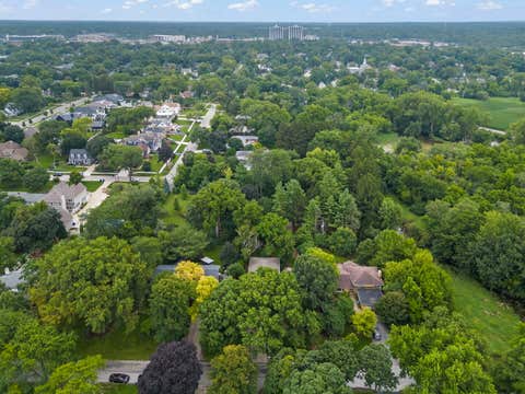 Tiny photo for 510 W Prairie Avenue, Wheaton, IL 60187 (MLS # 12730222)
