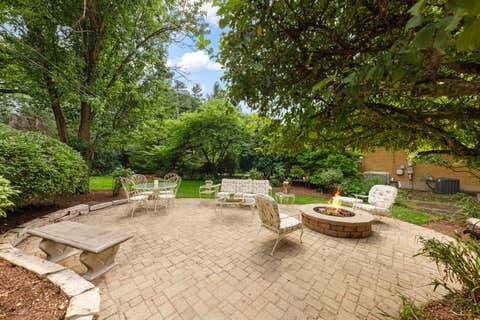 Tiny photo for 510 W Prairie Avenue, Wheaton, IL 60187 (MLS # 12730222)