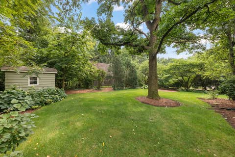Tiny photo for 510 W Prairie Avenue, Wheaton, IL 60187 (MLS # 12730222)