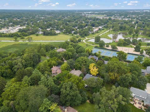 Tiny photo for 510 W Prairie Avenue, Wheaton, IL 60187 (MLS # 12730222)