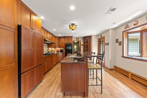 Tiny photo for 510 W Prairie Avenue, Wheaton, IL 60187 (MLS # 12730222)