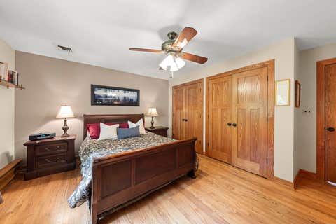 Tiny photo for 510 W Prairie Avenue, Wheaton, IL 60187 (MLS # 12730222)