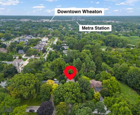 Tiny photo for 510 W Prairie Avenue, Wheaton, IL 60187 (MLS # 12730222)