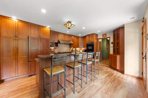 Tiny photo for 510 W Prairie Avenue, Wheaton, IL 60187 (MLS # 12730222)