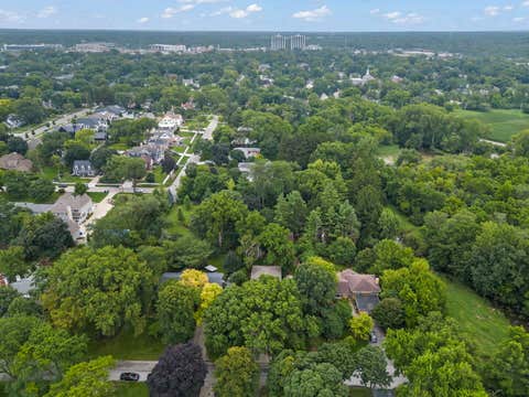 Tiny photo for 510 W Prairie Avenue, Wheaton, IL 60187 (MLS # 12730222)