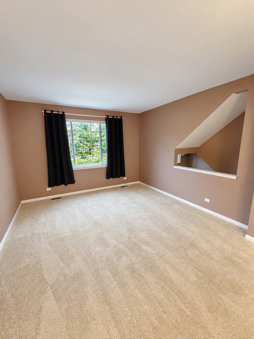 527 CARY WOODS Circle
