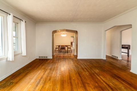 Tiny photo for 1109 W Hill Avenue, Carbondale, IL 62901 (MLS # 12574372)