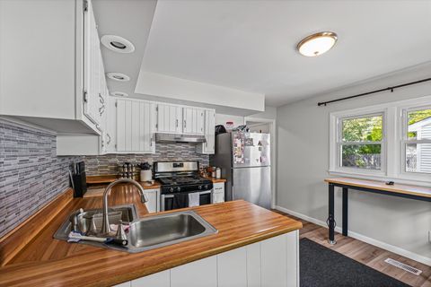 Tiny photo for 1608 Sheridan Road, Champaign, IL 61821 (MLS # 12511537)