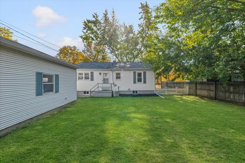 Tiny photo for 1608 Sheridan Road, Champaign, IL 61821 (MLS # 12511537)