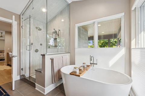 Tiny photo for 855 Crescent Boulevard, Glen Ellyn, IL 60137 (MLS # 12455591)