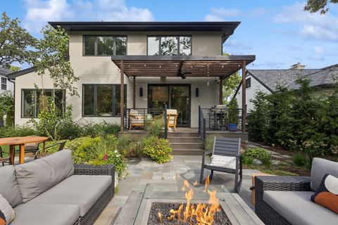 Tiny photo for 855 Crescent Boulevard, Glen Ellyn, IL 60137 (MLS # 12455591)