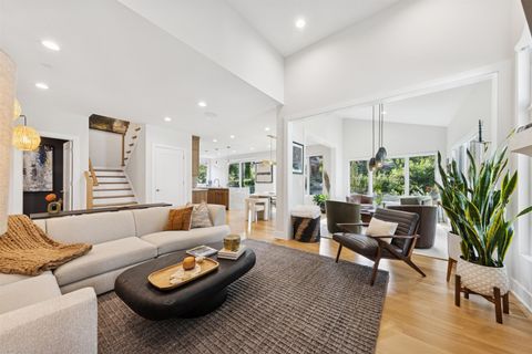 Tiny photo for 855 Crescent Boulevard, Glen Ellyn, IL 60137 (MLS # 12455591)