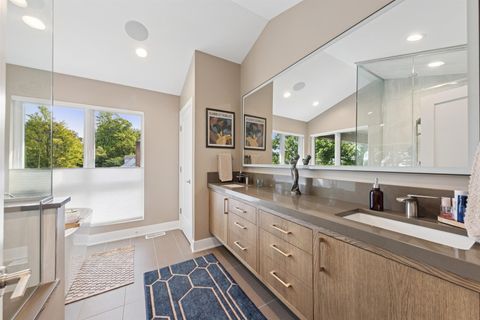 Tiny photo for 855 Crescent Boulevard, Glen Ellyn, IL 60137 (MLS # 12455591)