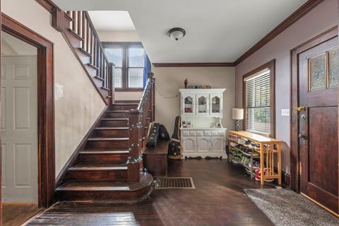 Tiny photo for 636 Garfield Avenue, Aurora, IL 60506 (MLS # 12489335)