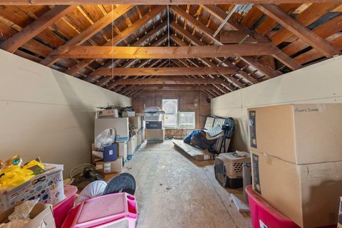 Tiny photo for 636 Garfield Avenue, Aurora, IL 60506 (MLS # 12489335)
