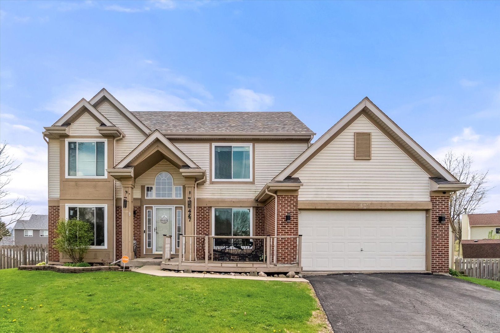 427 Essex Court
