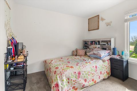 Tiny photo for 427 Essex Court, Sugar Grove, IL 60554 (MLS # 12564652)
