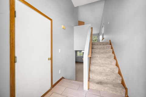 Tiny photo for 701 Blackstone Court, DeKalb, IL 60115 (MLS # 12459375)