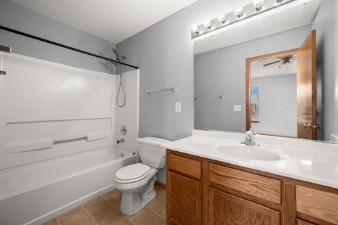 Tiny photo for 701 Blackstone Court, DeKalb, IL 60115 (MLS # 12459375)