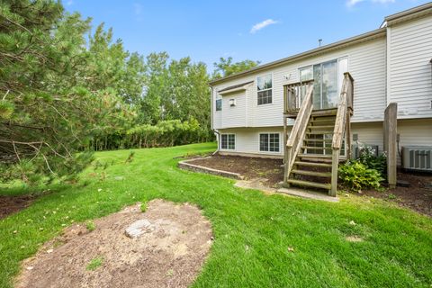 Tiny photo for 701 Blackstone Court, DeKalb, IL 60115 (MLS # 12459375)