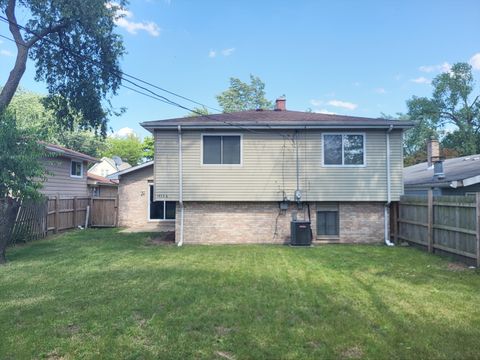 Tiny photo for 14326 Irving Avenue, Dolton, IL 60419 (MLS # 12503657)