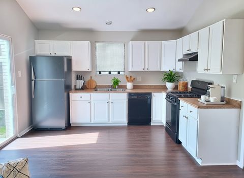 Tiny photo for 14326 Irving Avenue, Dolton, IL 60419 (MLS # 12503657)