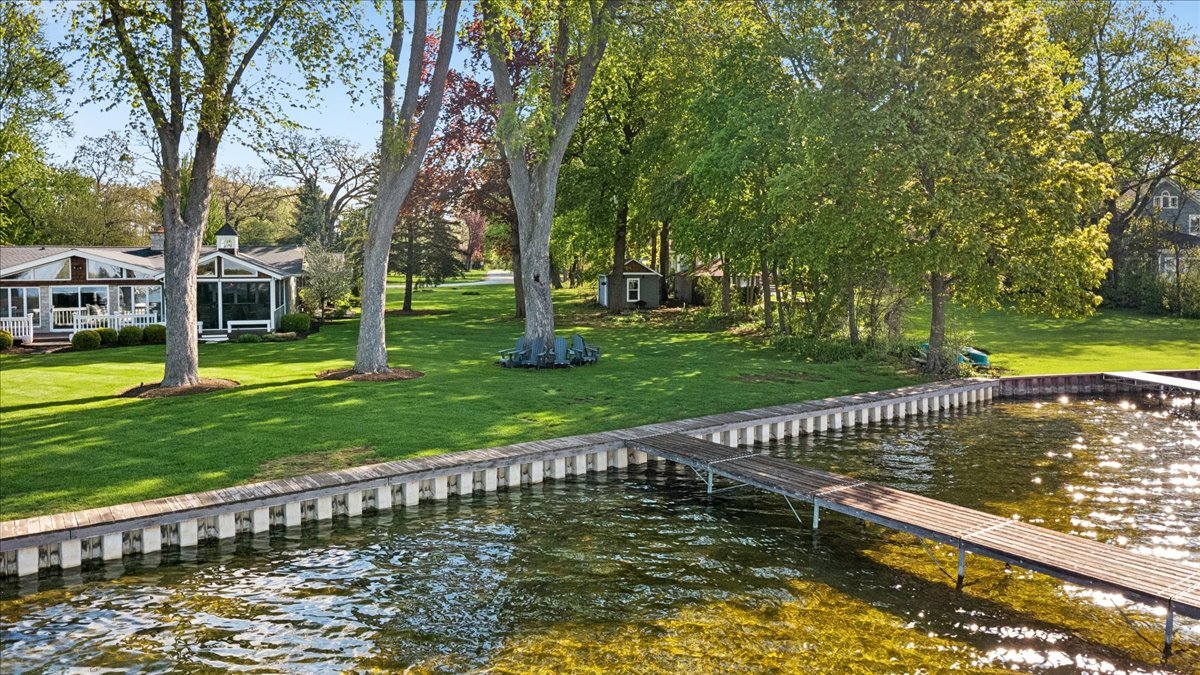 649 Woodland Drive
