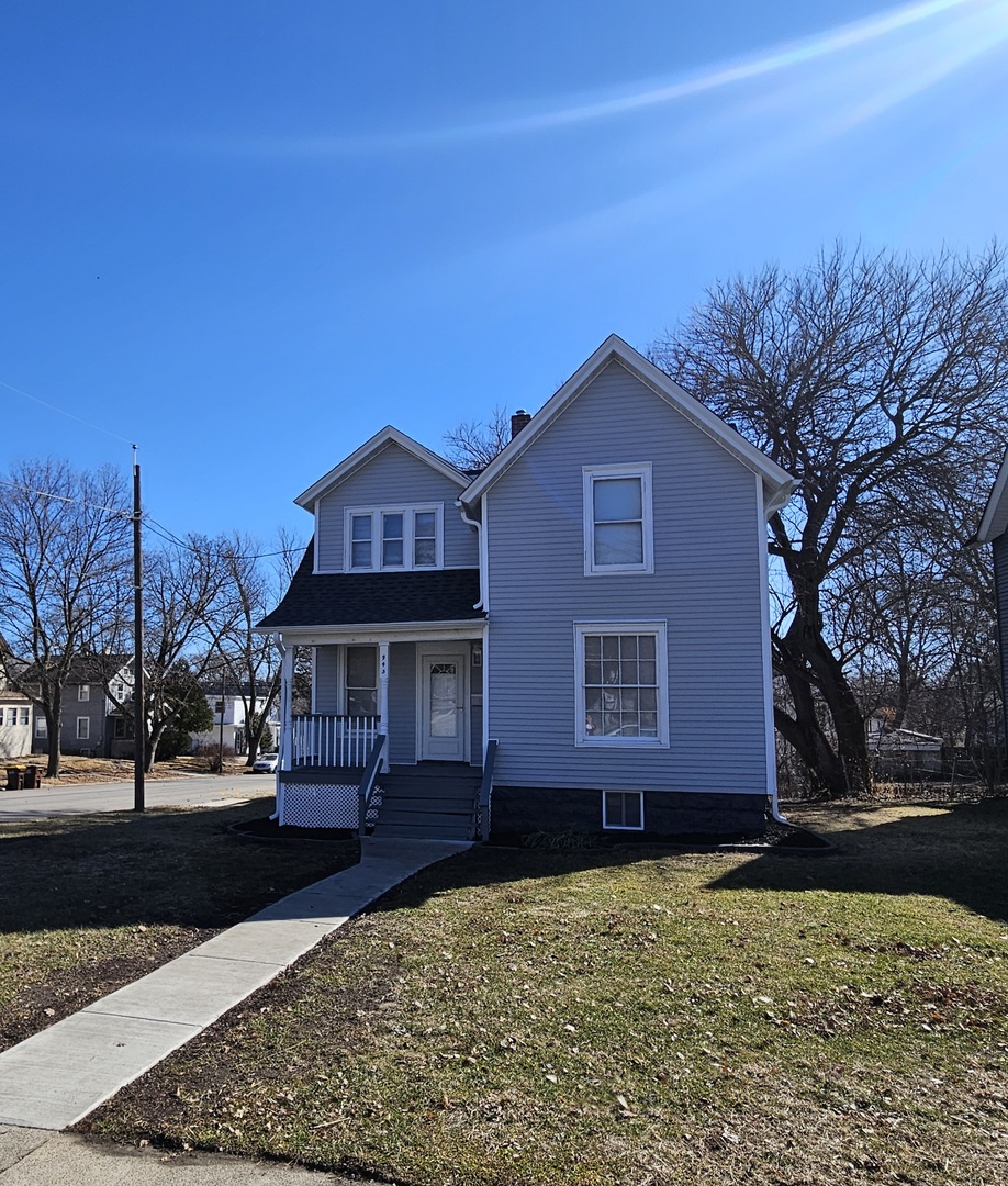 945 NORTH Avenue