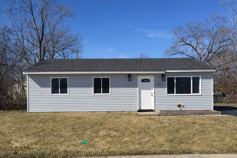 Photo of 1946 Dartmouth Street, Chicago Heights, IL 60411 (MLS # 12587659)