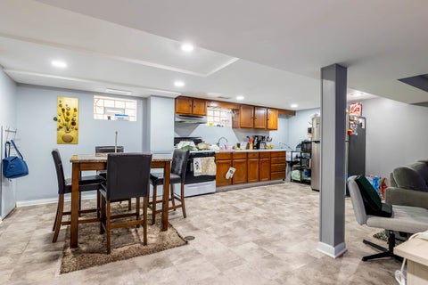 Tiny photo for 3939 W 69th Place, Chicago, IL 60629 (MLS # 12793346)