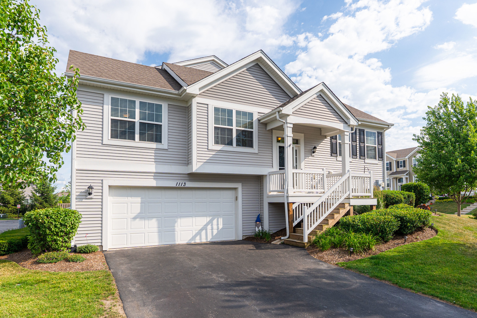 1113 Sapphire Lane
