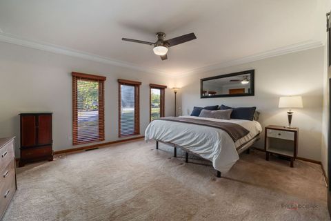 Tiny photo for 5 Lagoon Drive, Hawthorn Woods, IL 60047 (MLS # 12482143)