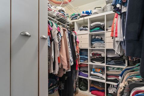 Tiny photo for 5 Lagoon Drive, Hawthorn Woods, IL 60047 (MLS # 12482143)