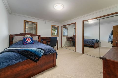 Tiny photo for 5 Lagoon Drive, Hawthorn Woods, IL 60047 (MLS # 12482143)