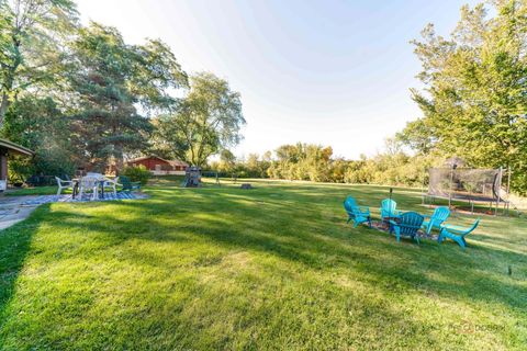 Tiny photo for 5 Lagoon Drive, Hawthorn Woods, IL 60047 (MLS # 12482143)