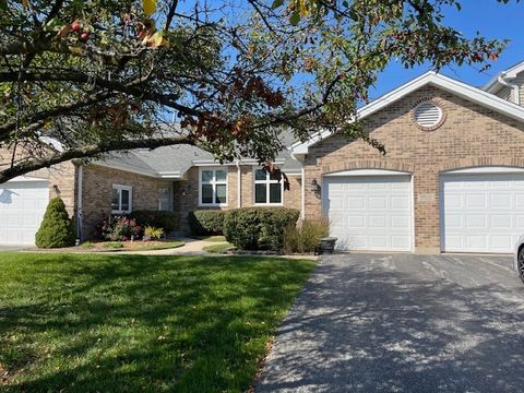 Photo of 17321 Lakebrook Drive, Orland Park, IL 60467 (MLS # 12614026)