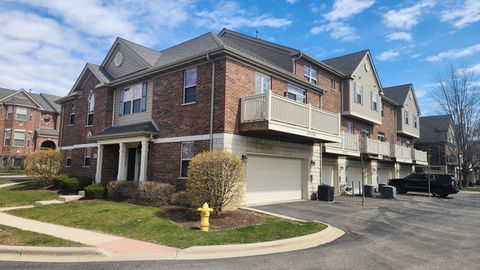 Photo of 27W736 N Meadowview Drive, Winfield, IL 60190 (MLS # 12606774)