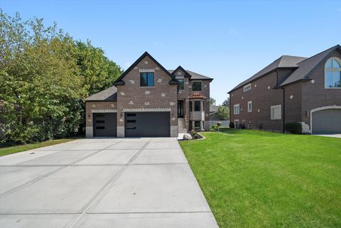 Tiny photo for 10441 S 83rd Avenue, Palos Hills, IL 60465 (MLS # 12476863)