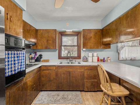 Tiny photo for 1317 7th Avenue, Erie, IL 61250 (MLS # 12611146)