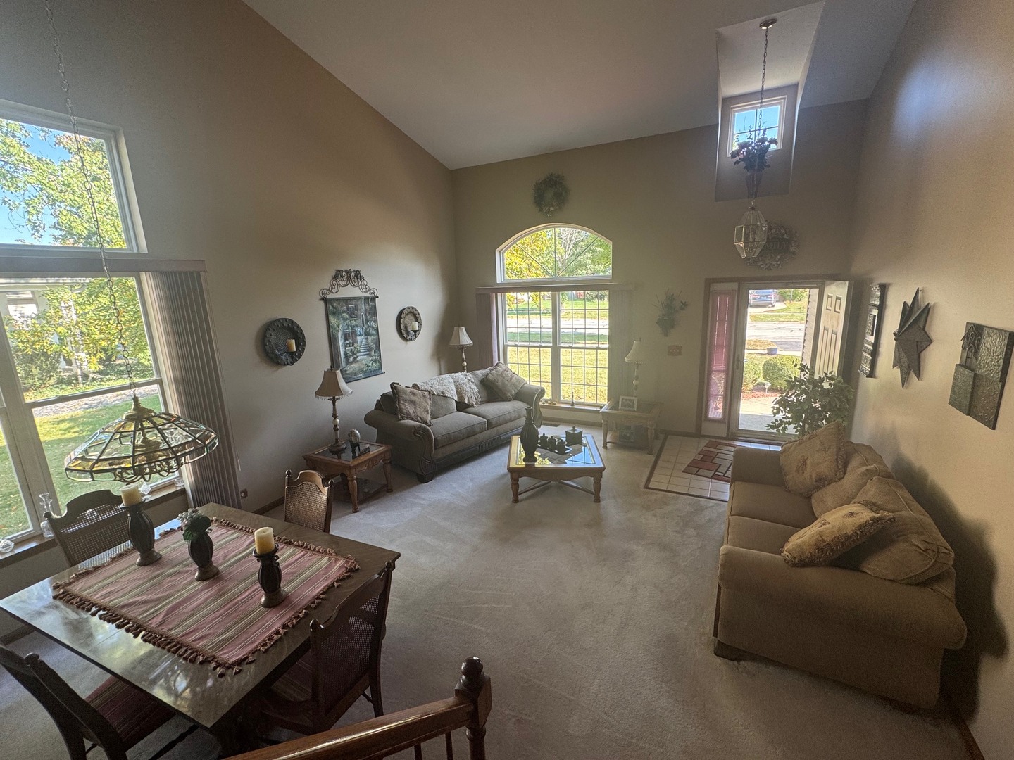 16062 S Lexington Drive