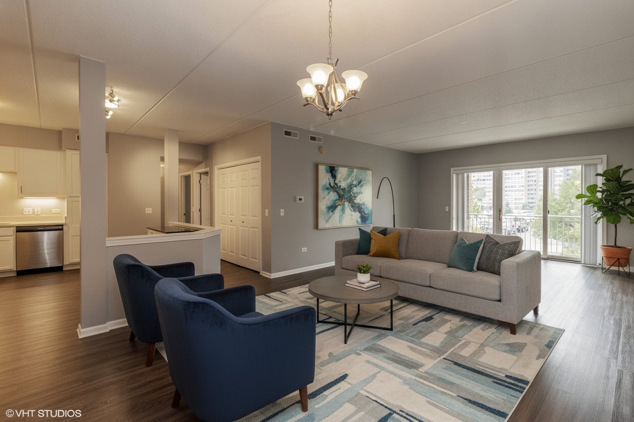 8727 W Bryn Mawr Avenue 206