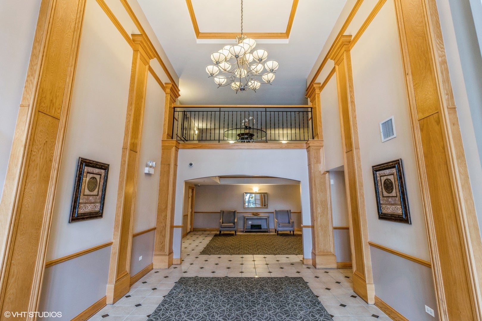 8727 W Bryn Mawr Avenue 206