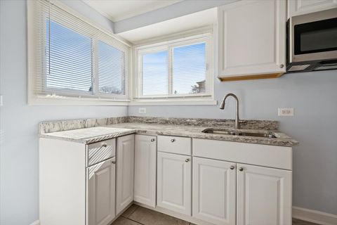 Tiny photo for 12538 S Justine Street, Calumet Park, IL 60827 (MLS # 12568749)