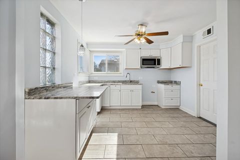 Tiny photo for 12538 S Justine Street, Calumet Park, IL 60827 (MLS # 12568749)