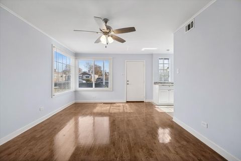 Tiny photo for 12538 S Justine Street, Calumet Park, IL 60827 (MLS # 12568749)