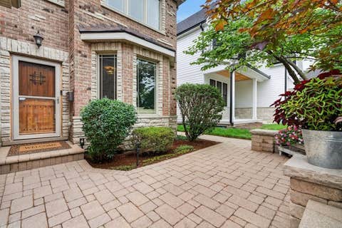 Tiny photo for 450 N Elm Avenue, Elmhurst, IL 60126 (MLS # 12723097)