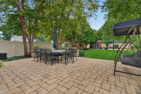 Tiny photo for 450 N Elm Avenue, Elmhurst, IL 60126 (MLS # 12723097)