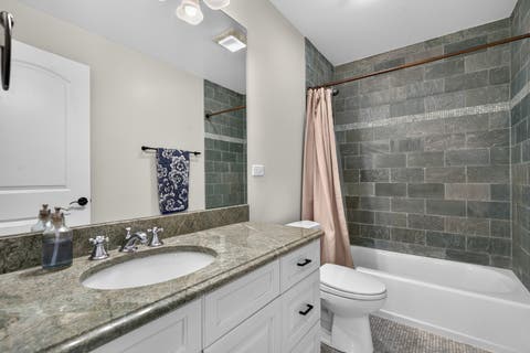 Tiny photo for 450 N Elm Avenue, Elmhurst, IL 60126 (MLS # 12723097)